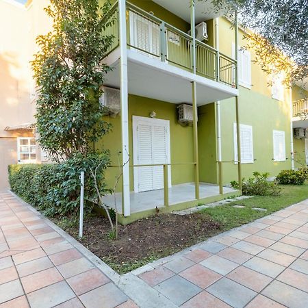 Mgi Apartments Ипсос Екстериор снимка