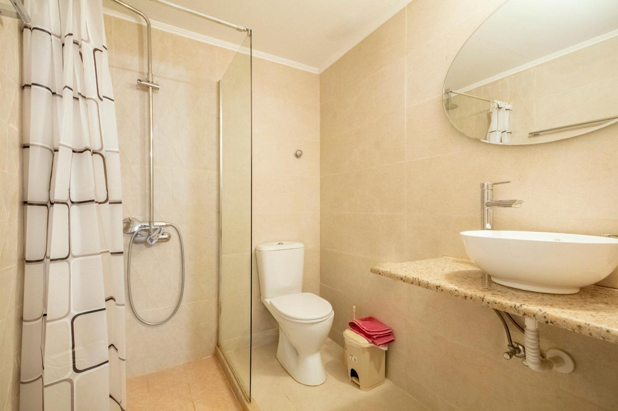 Mgi Apartments Ипсос Екстериор снимка